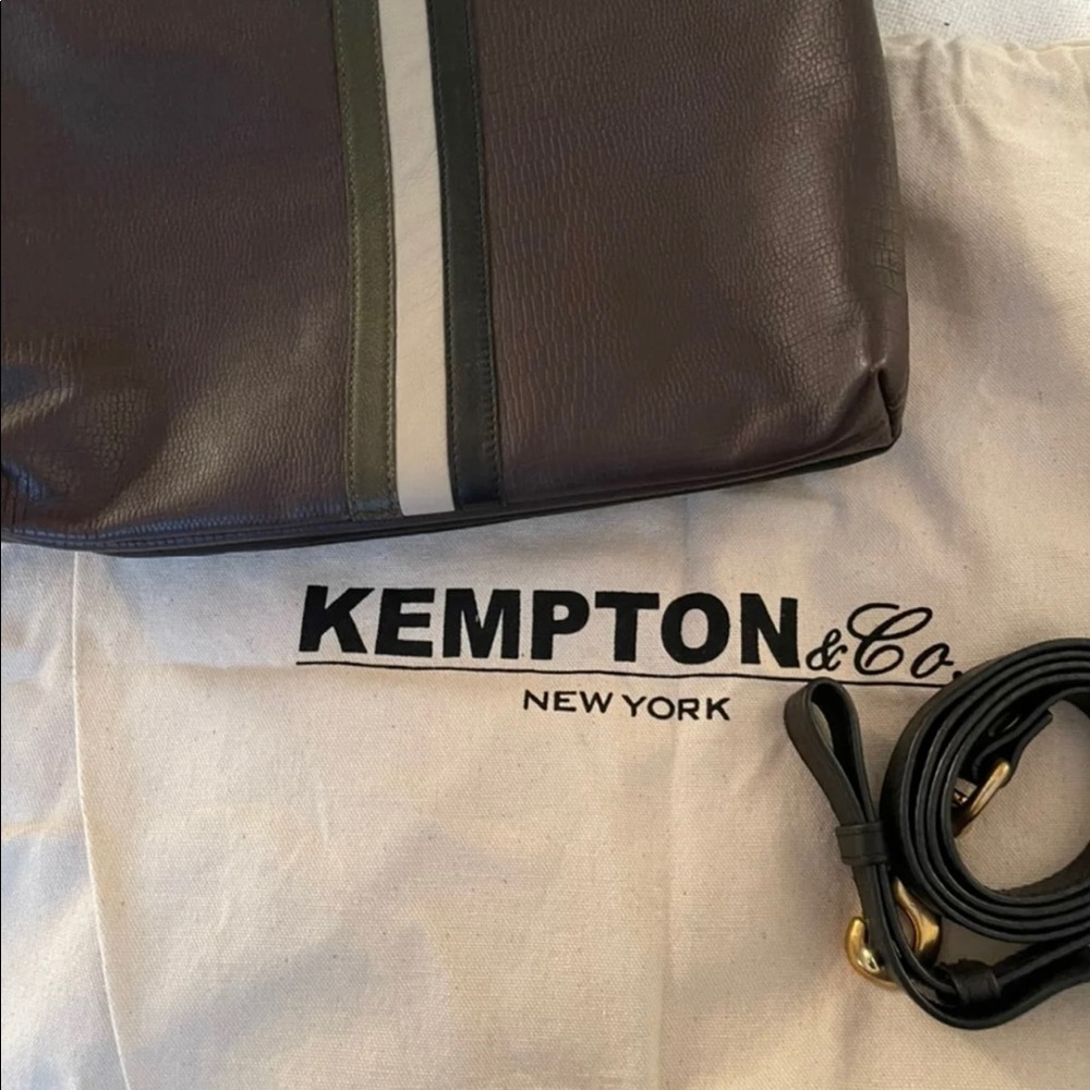Kempton & Co Harford Crossbody bag
